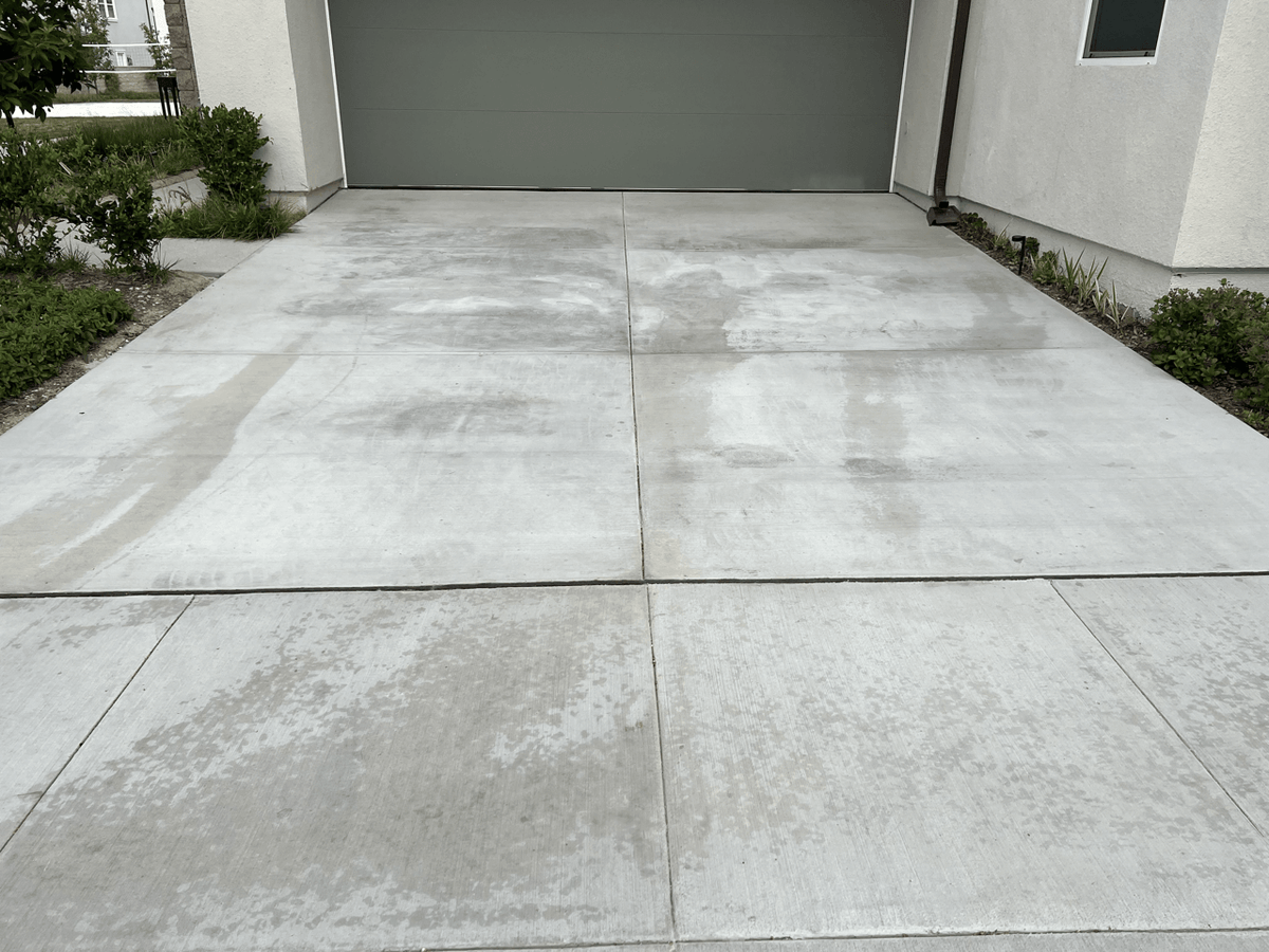 Weathered driveway before Like-Nu restoration